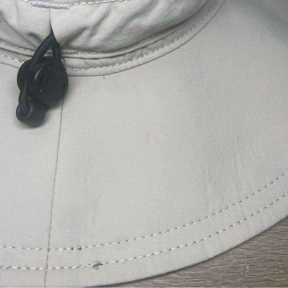Columbia Sportswear Unisex Bucket Hat Safari Khaki Adjustable One Size Nylon Cap - Picture 7 of 15